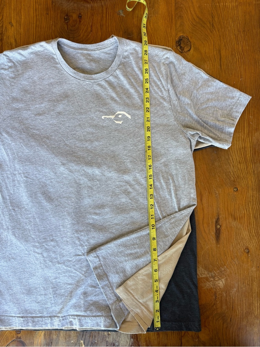 Bundle of 3 DUX Short Sleeve Tees- Gray, Charcoal and Tan, Size XL 100% Cotton - Picture 8 of 10